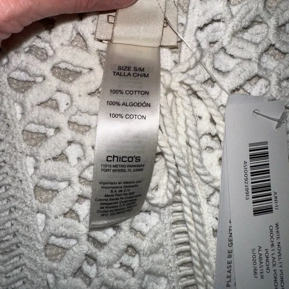 Chico's NWT Poncho/Beach/Swimsuit coverup White - Picture 3 of 8